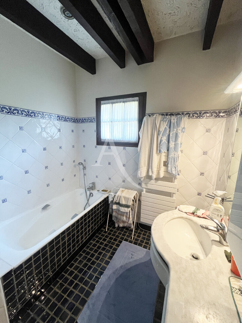 Photo Pavillon de plain-pied sur 1871 m² de terrain ! image 6/6