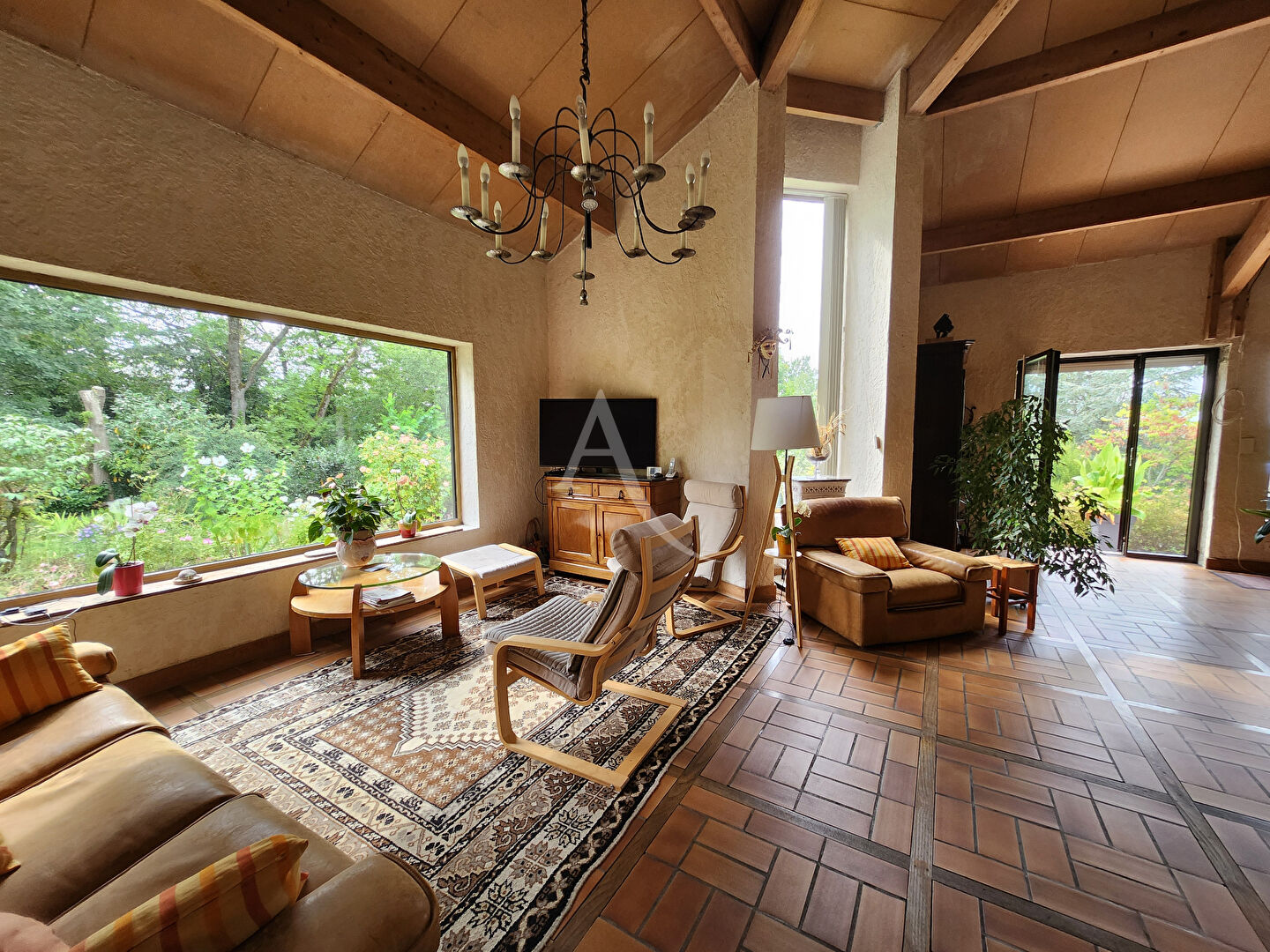 Photo Maison Secteur Dourdan de 9 pièces de 270 m2 / Terrain divisble image 3/6