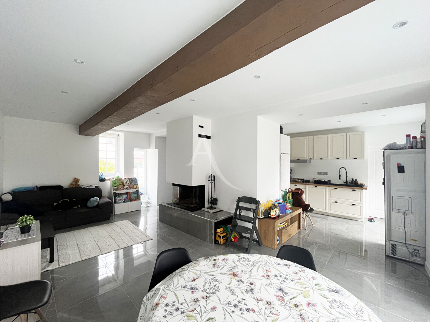 Photo Maison de village avec volumes ! image 3/6