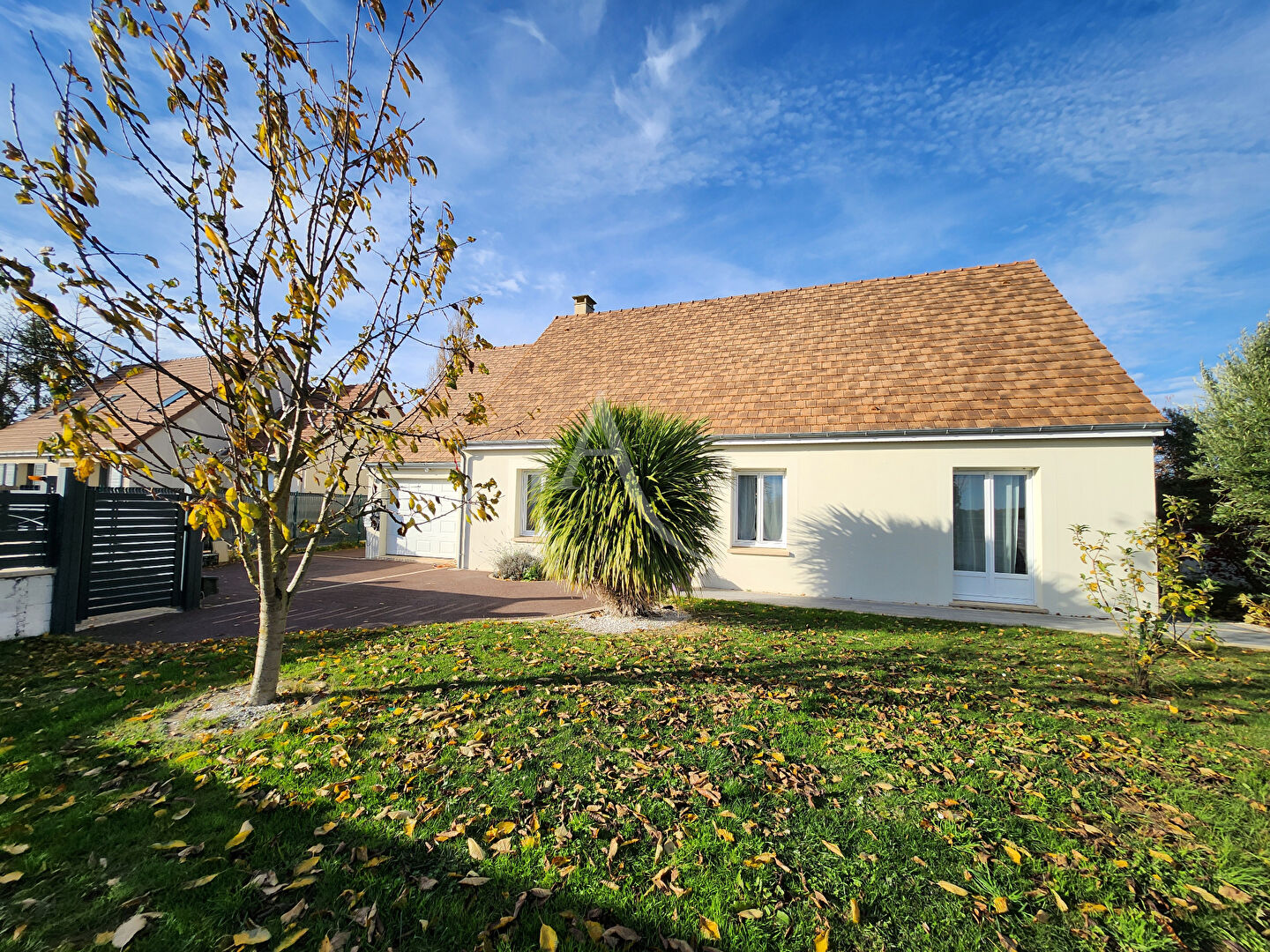 Maison Dourdan 6 pièce(s) 140 m2