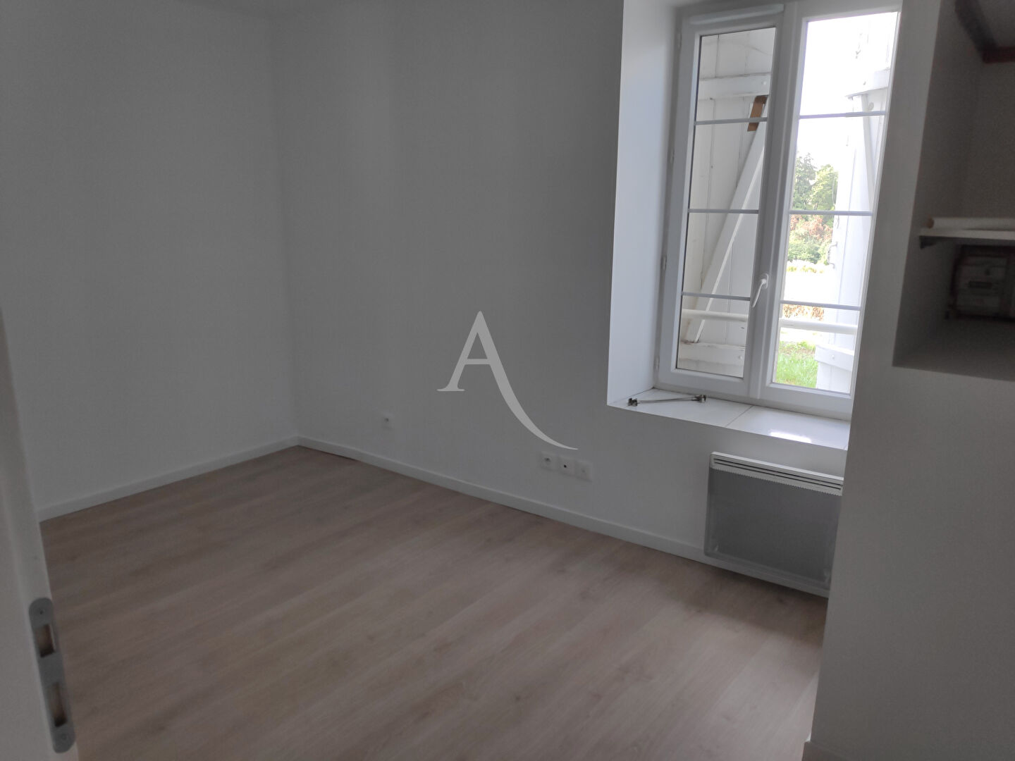 Photo Appartement Dourdan 3 pièce(s) 50 m2 image 4/6