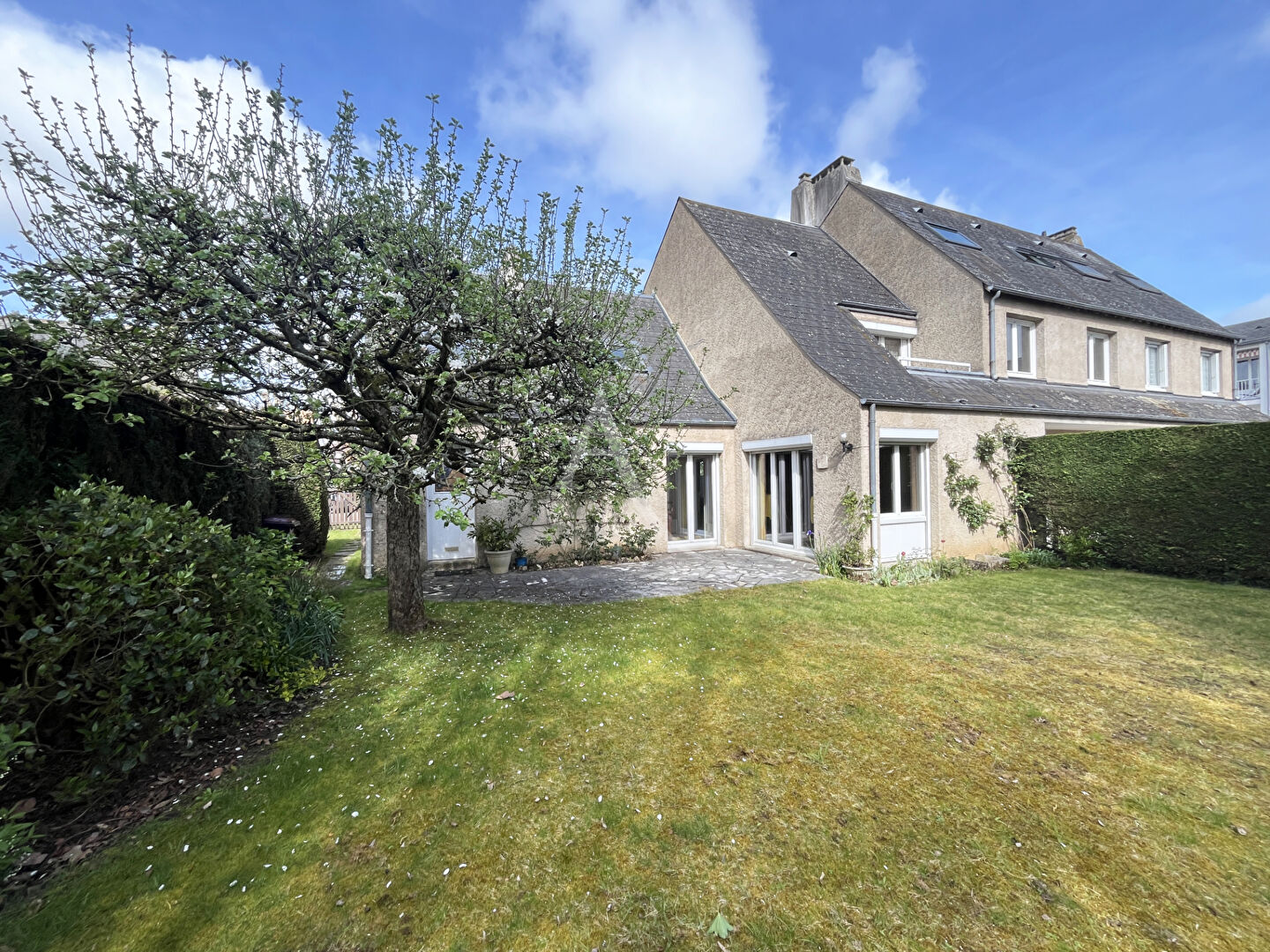 Agence immobilière de L'Adresse Agence du Donjon Dourdan - Agence du Donjon Dourdan