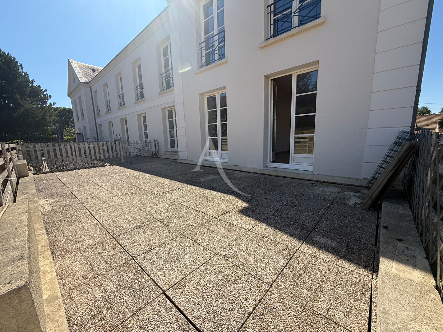 Agence immobilière de L'Adresse Agence du Donjon Dourdan - Agence du Donjon Dourdan