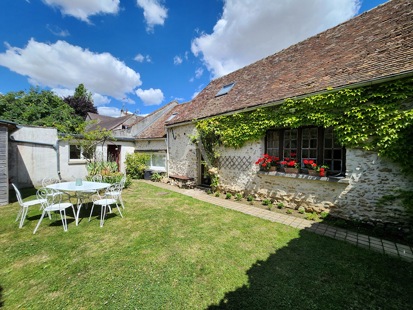 Agence immobilière de L'Adresse Agence du Donjon Dourdan - Agence du Donjon Dourdan