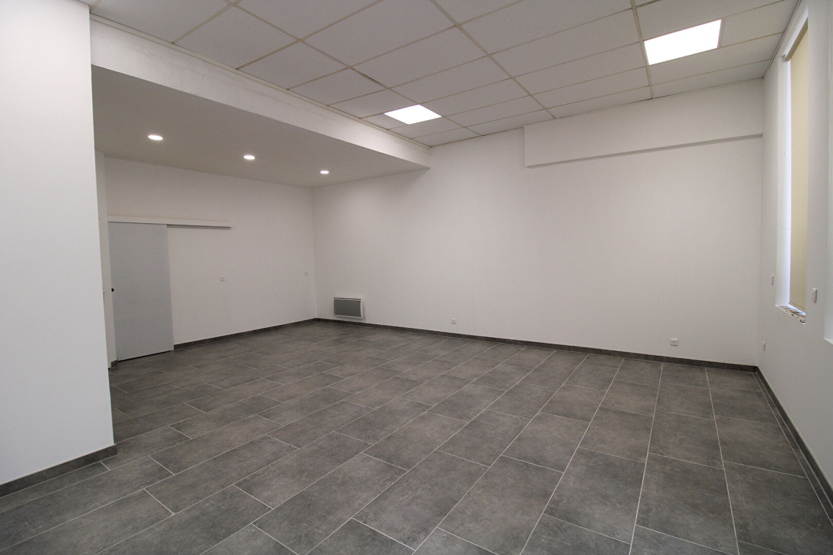 Photo Local commercial Toulon Centre ville 109.90 m2 image 2/6
