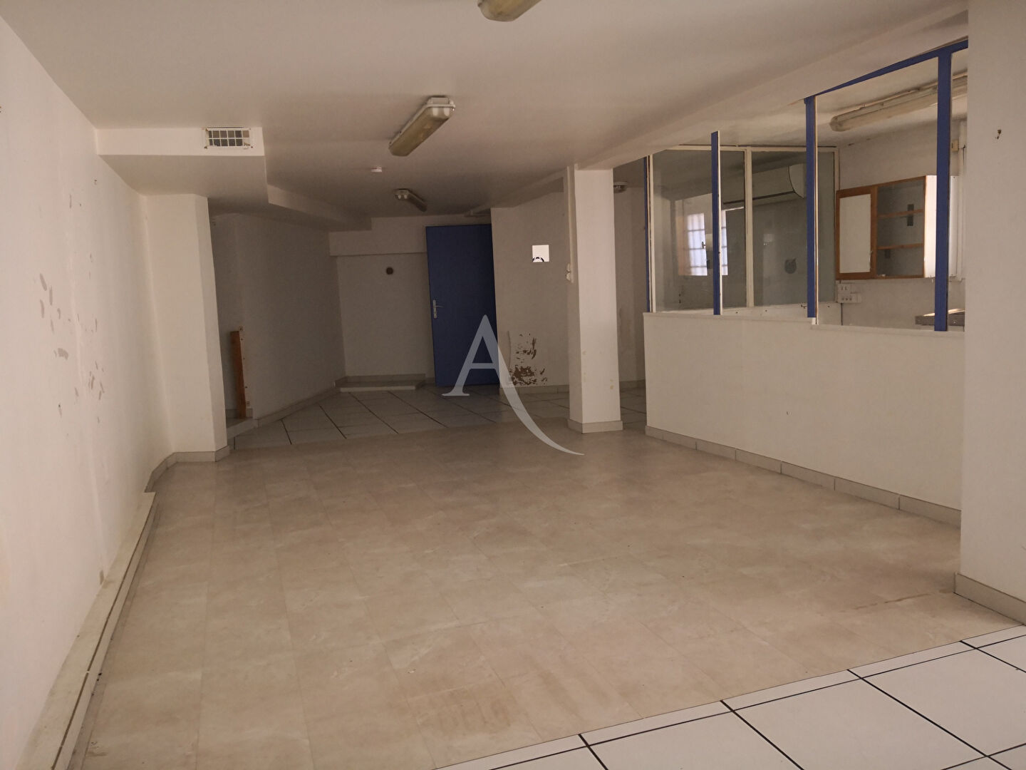 Photo Ollioules Local commercial 236 m2 image 5/5