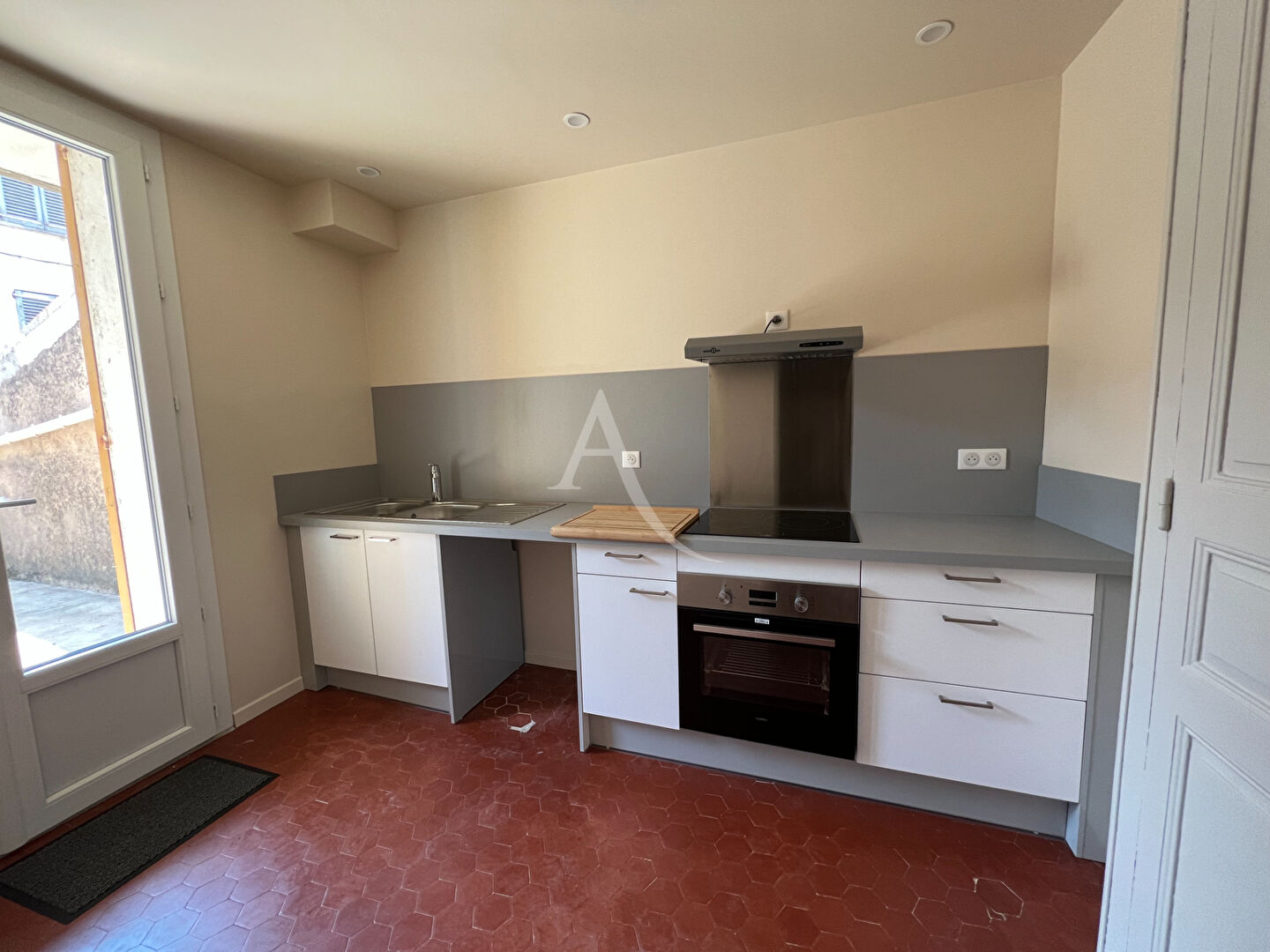 Photo Appartement Vidauban 3 pièce(s) 56 m2 image 2/6