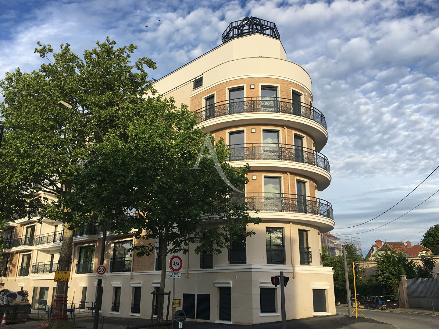 Agence immobilière de L'ADRESSE - Châtillon - L'ADRESSE- Châtillon