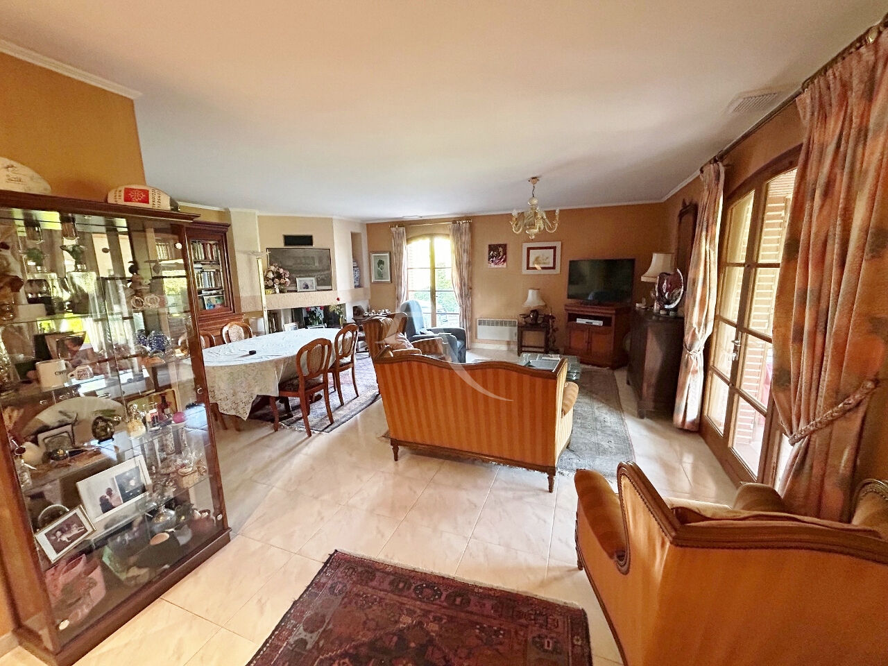 Photo Maison  4 pièce(s) 110 m2 de plain pied sur 1326 m² de terrain image 3/6