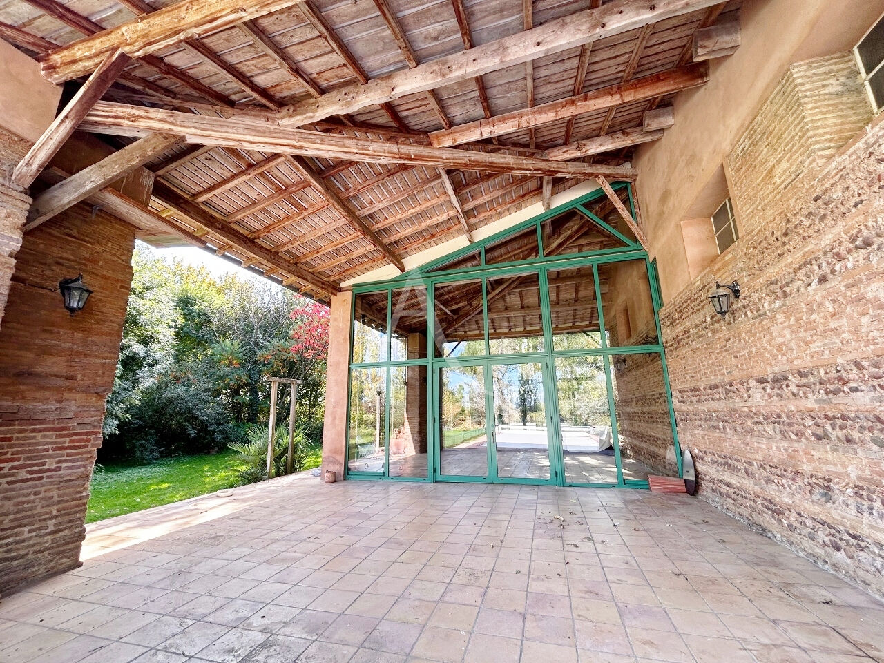 Photo Ancien corps de ferme à Menville, 10 pièces sur 8370 m² de terrain image 3/6