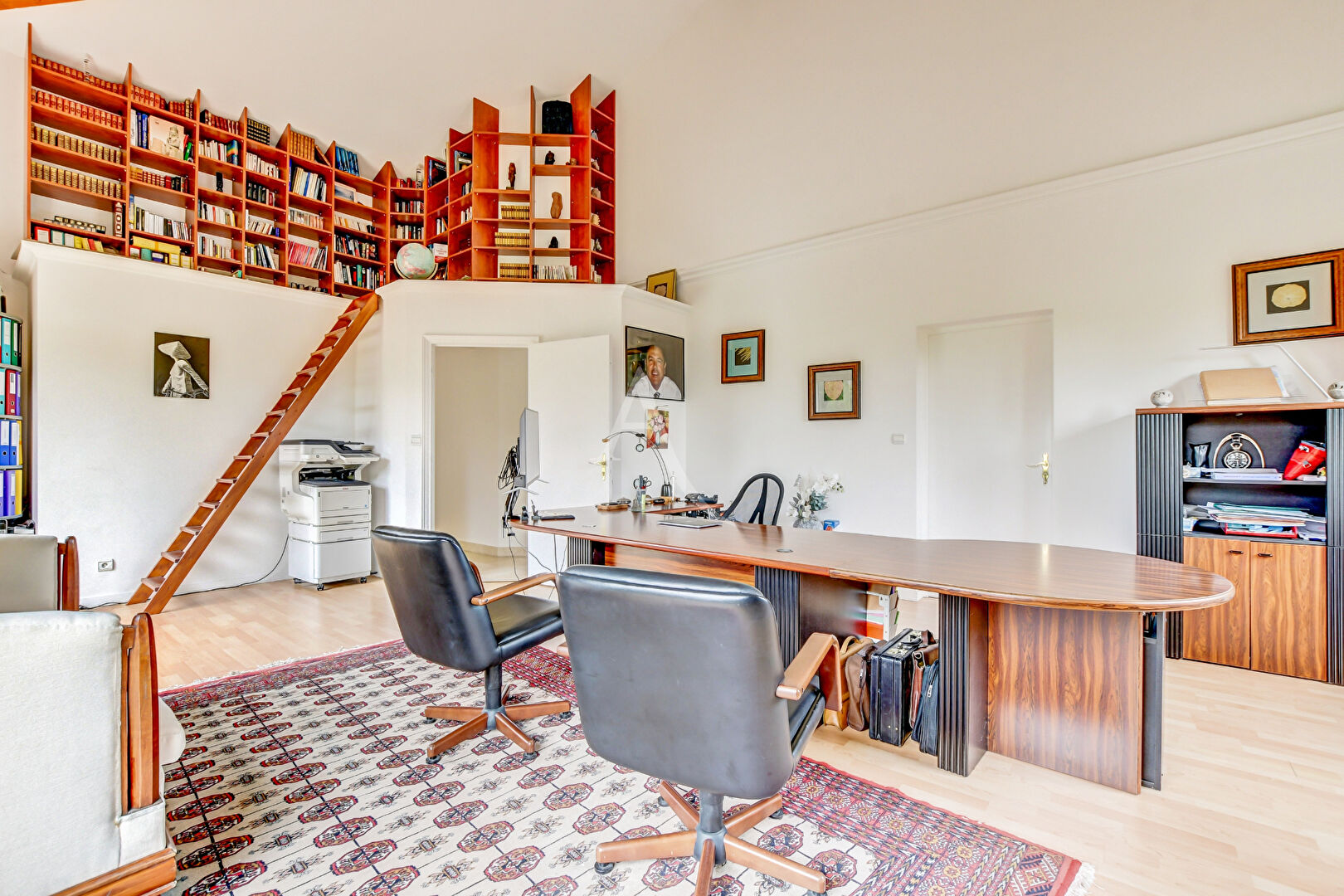 Photo Villa d'exception de 7 pièces à Castelnau-d'Estrétefonds image 4/6