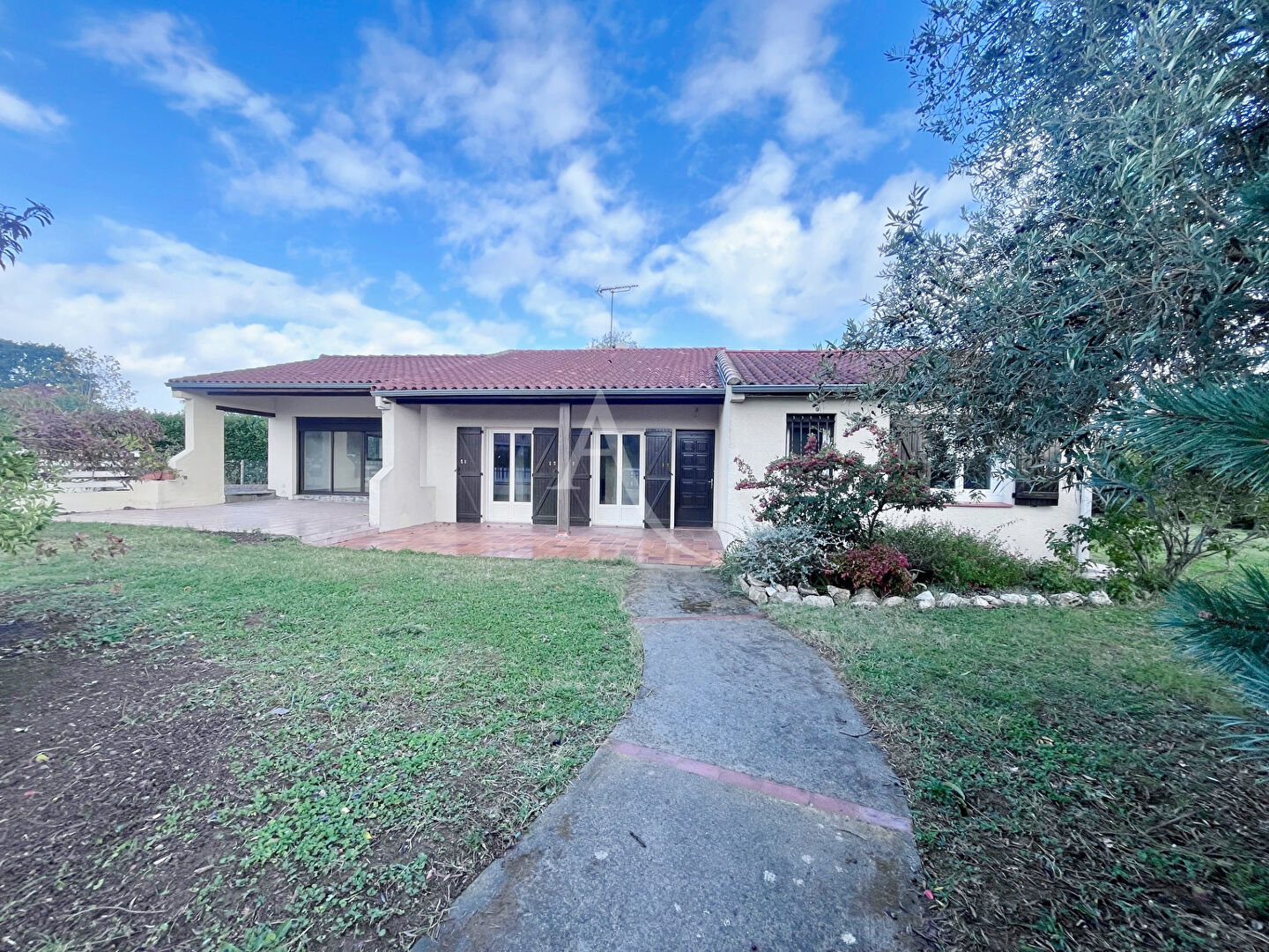 Maison de 154m² avec 3 chambres, bureau et mezzanine