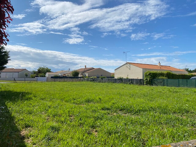 Photo Terrain Longeville Sur Mer 679 m2 image 2/6