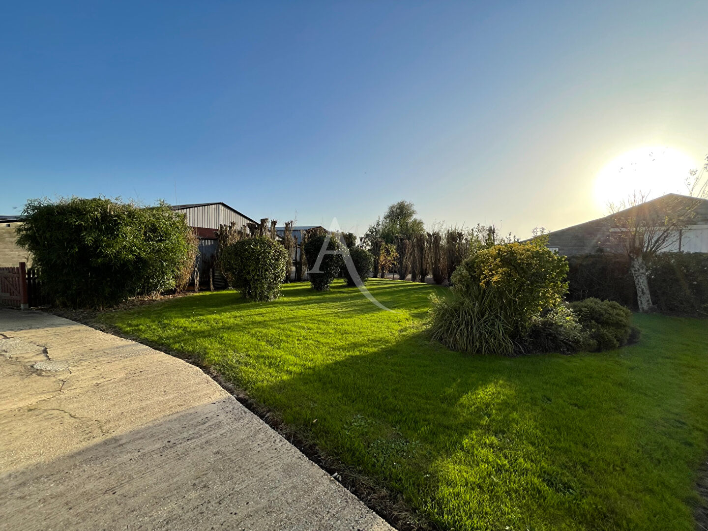 Photo Maison 6 pièces (LE BERNARD) image 1/6