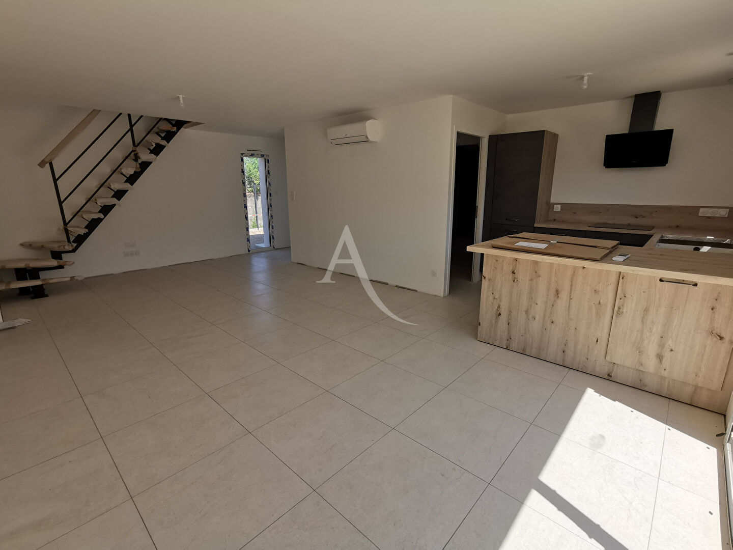 Photo Maison neuve aux portes de la Guittière image 2/6