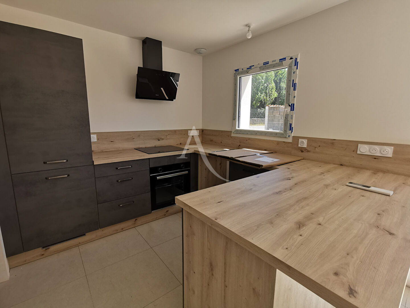 Photo Maison neuve aux portes de la Guittière image 3/6