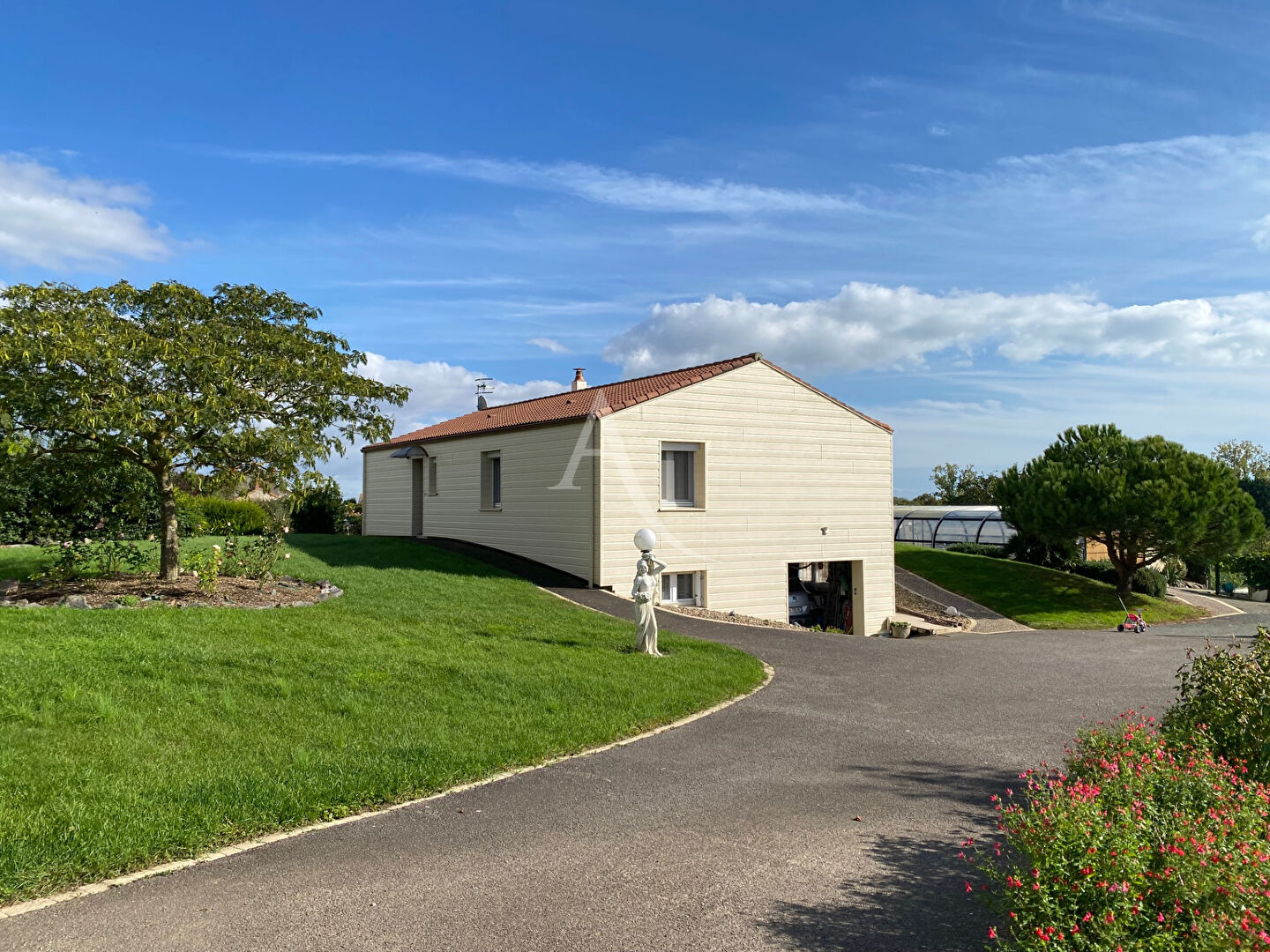 Photo Maison Longeville Sur Mer 5 pièce(s) image 1/6