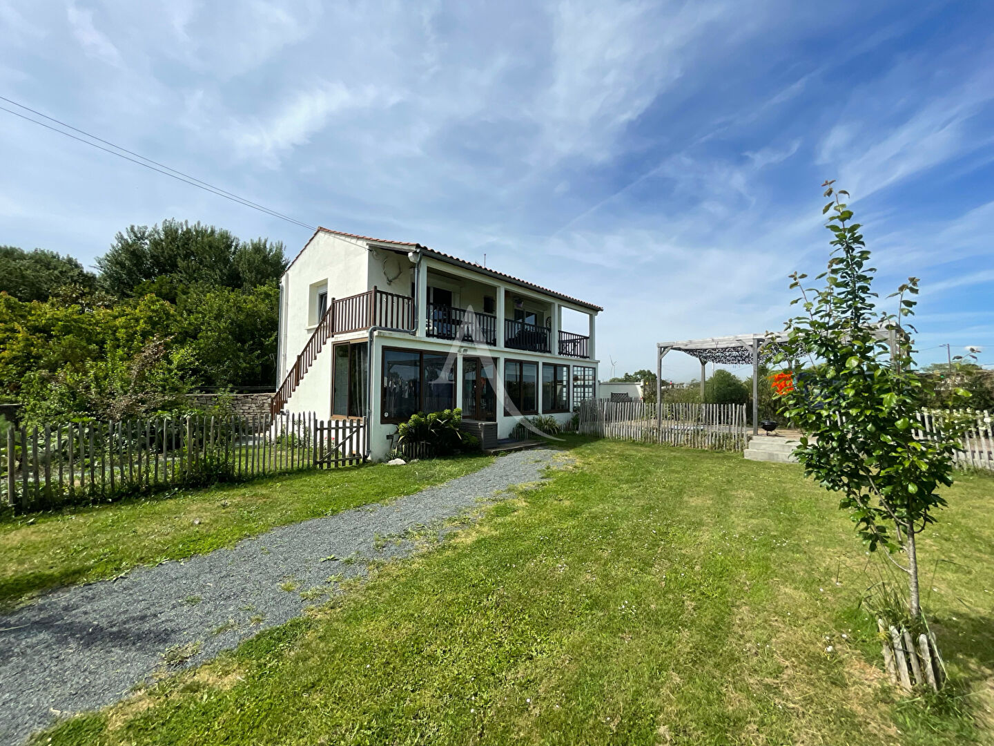 Photo Maison Longeville Sur Mer 4 pièce(s) 111.5 m2 image 1/6