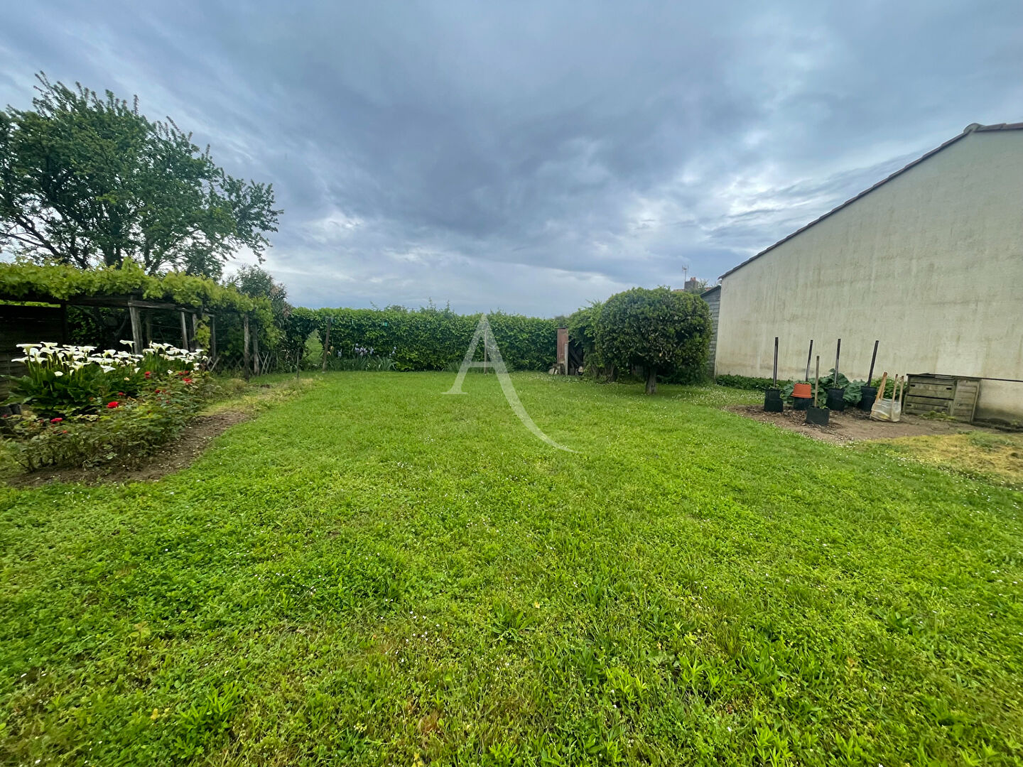 Photo Terrain Saint Vincent Sur Jard 416 m2 image 2/2