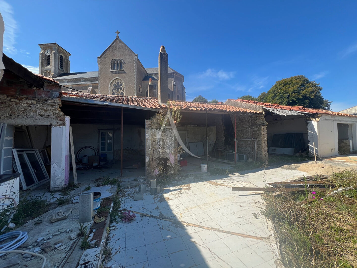 Photo Terrain Proximité Château Talmont Saint Hilaire image 6/6