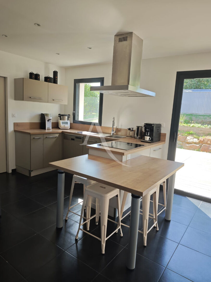 Photo Maison récente et moderne image 2/6