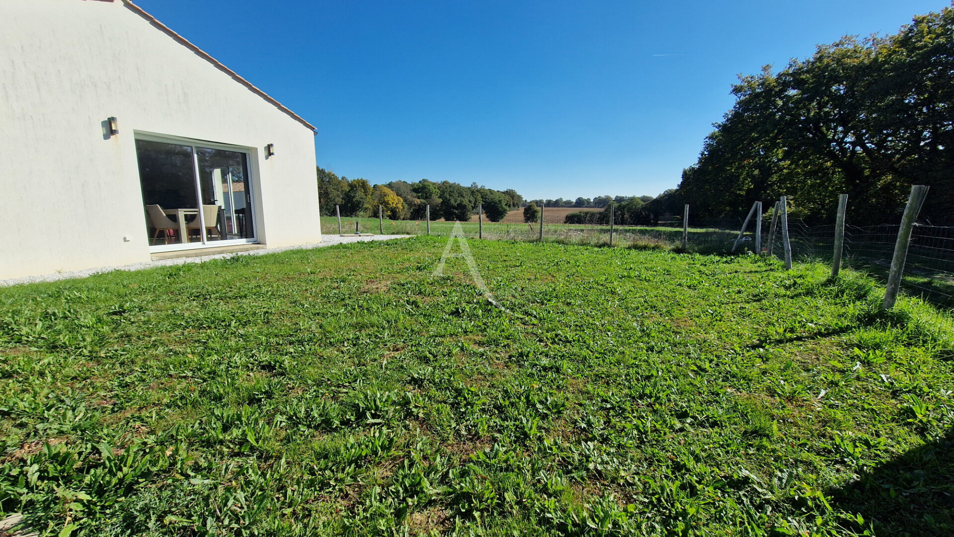 Photo Maison récente proche bourg image 4/6