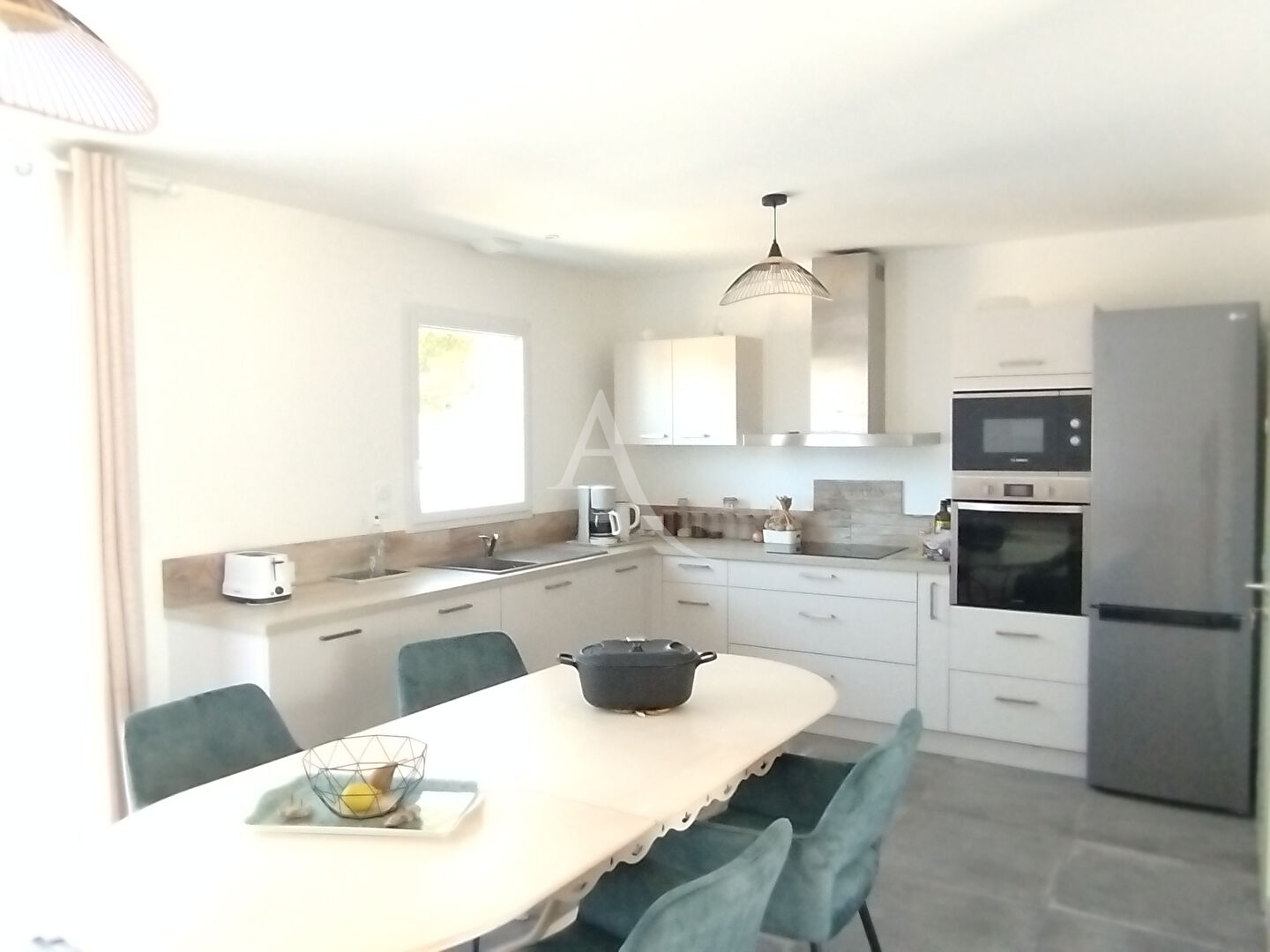 Photo Maison Avrille 3 pièce(s) 67 m2 image 6/6