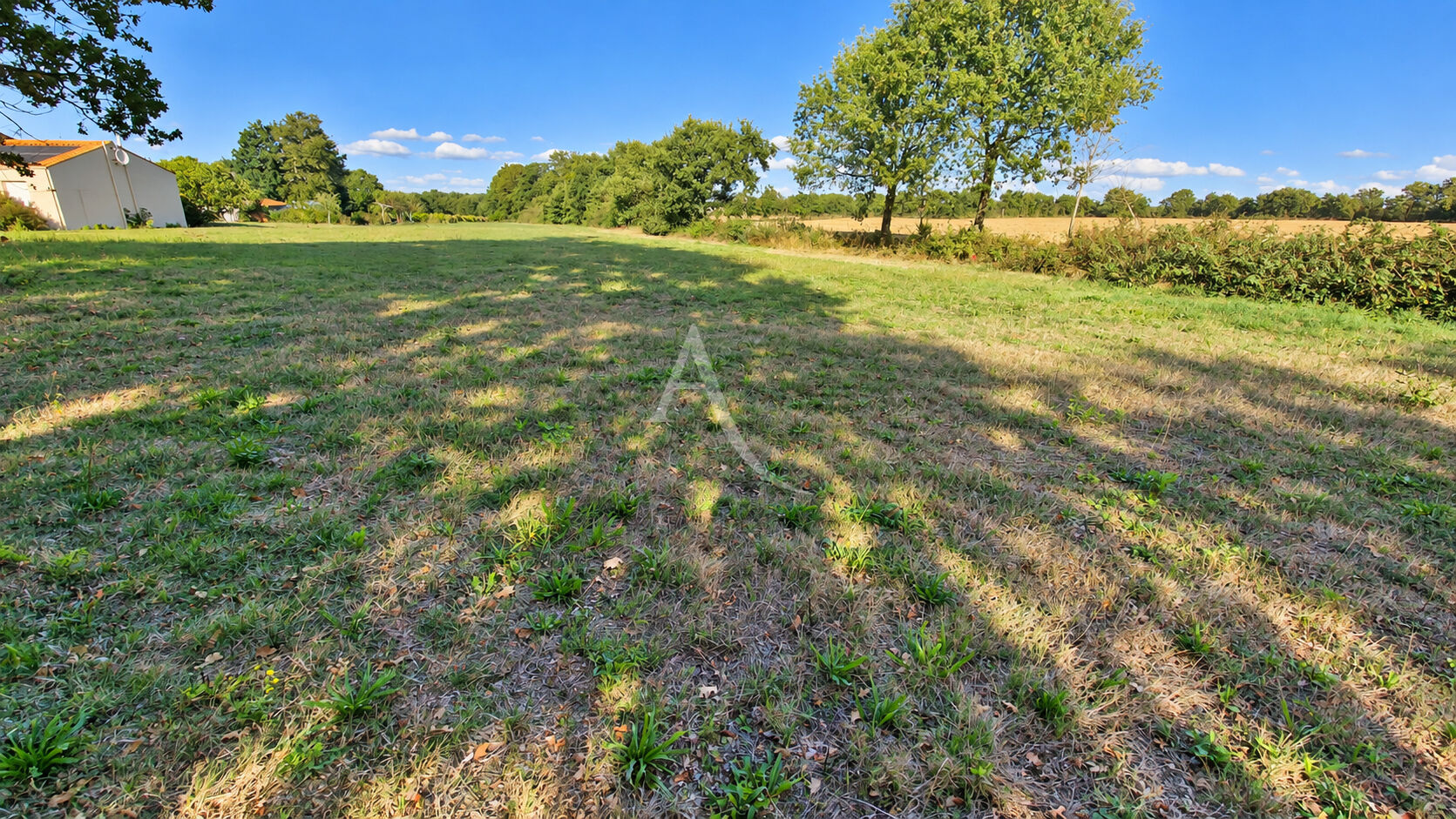 Terrain 986 m2