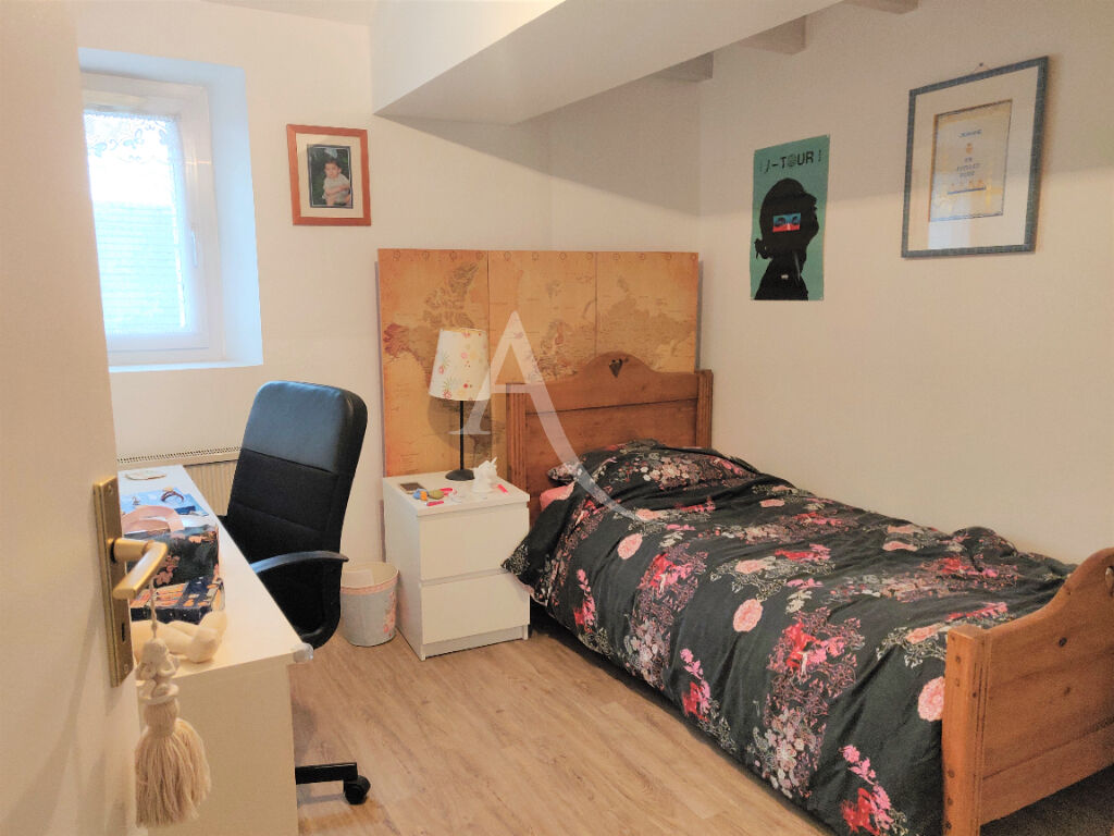 Photo Appartement de 97 m² à Arpajon de 6 pièces, 3 chambres, 1 BOX image 4/6