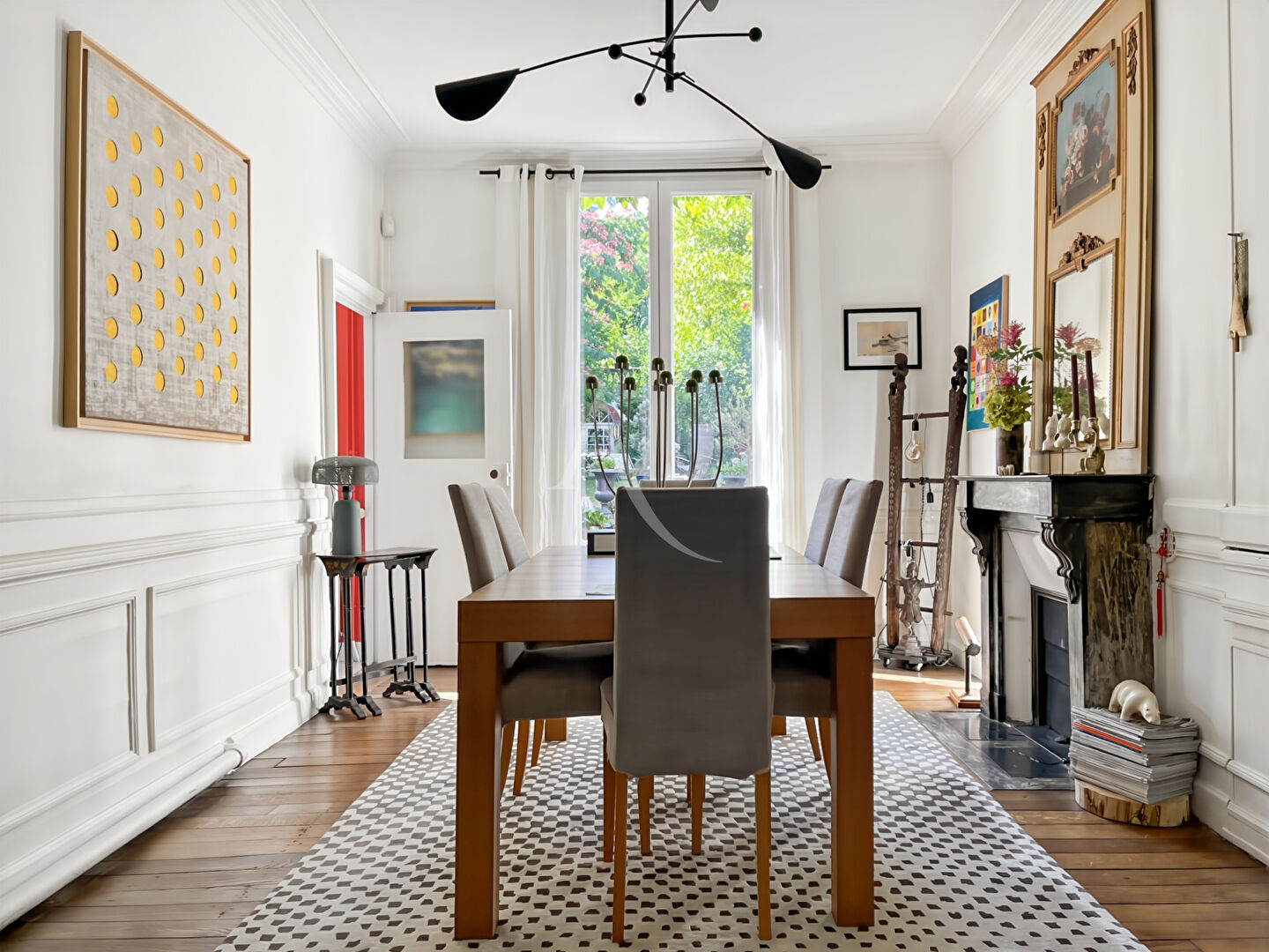 Photo MAISON DE CARACTÈRE AVEC DÉPENDANCES DANS LE CENTRE-VILLE image 3/6