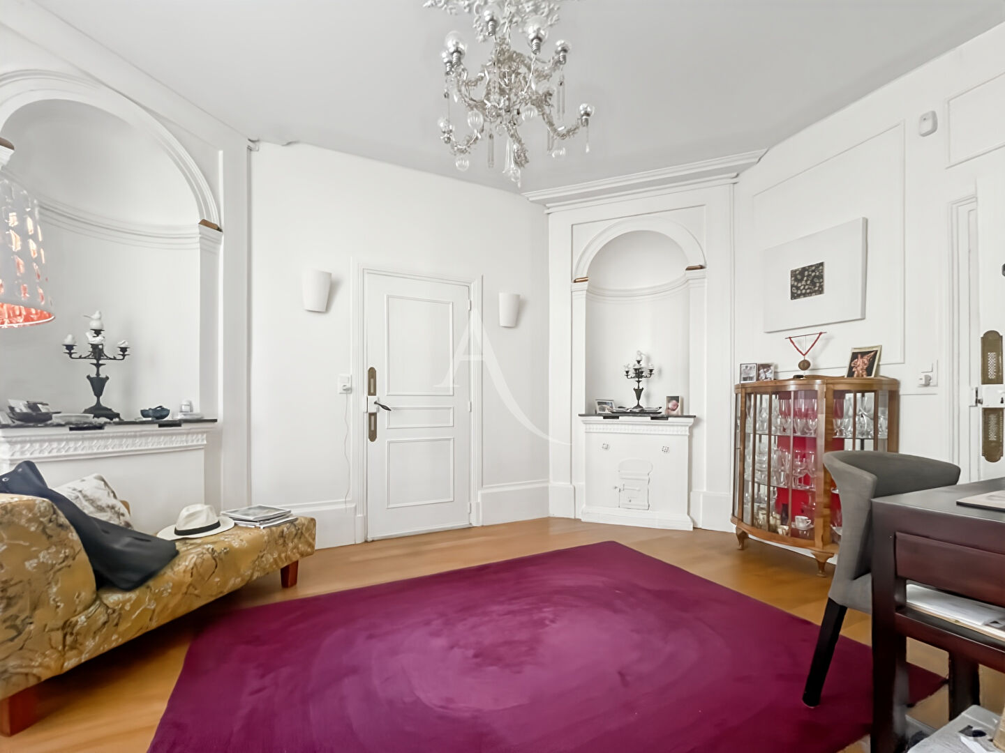 Photo MAISON DE CARACTÈRE AVEC DÉPENDANCES DANS LE CENTRE-VILLE image 5/6