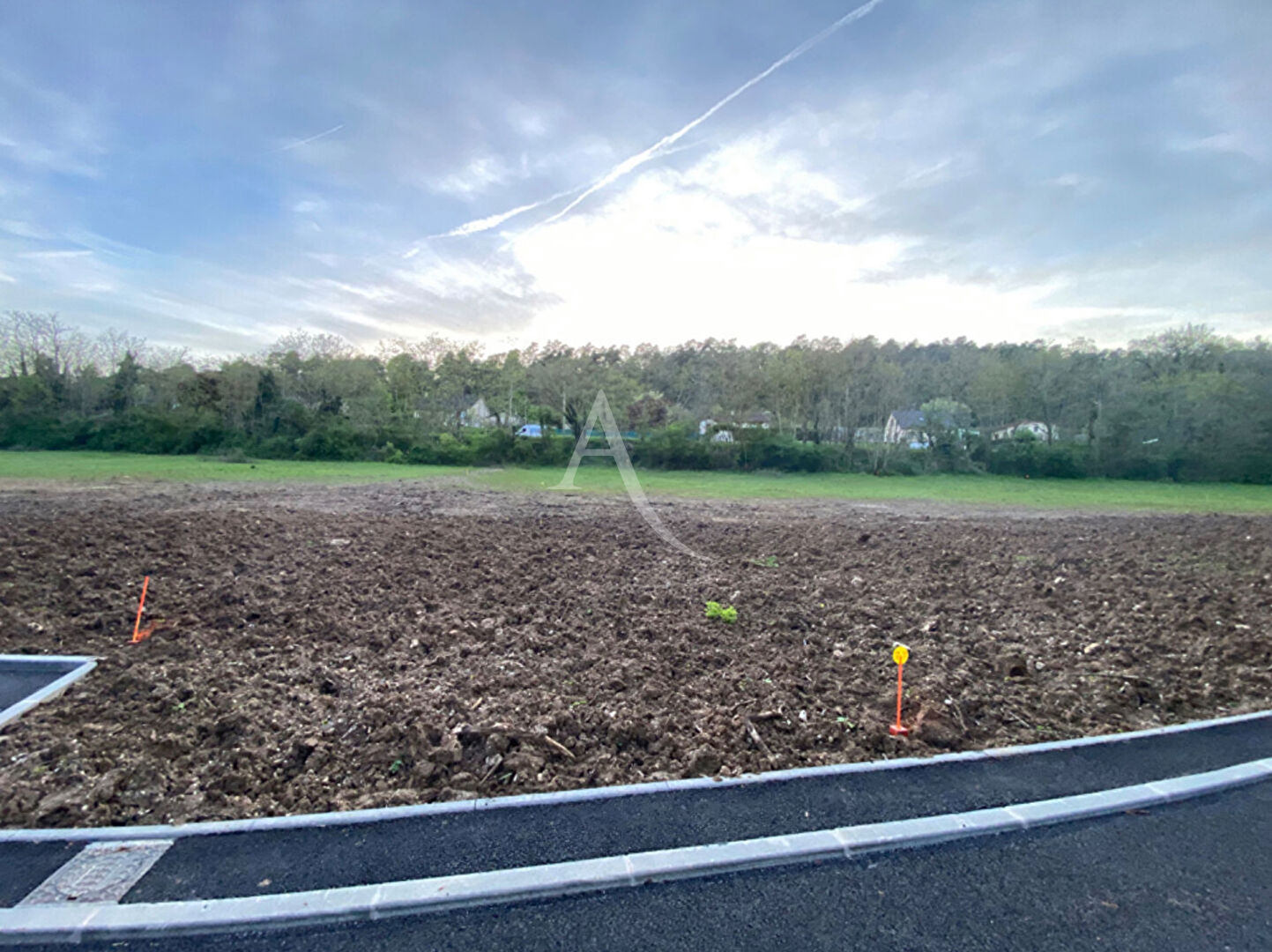 Terrain à bâtir sur Ormoy la rivière