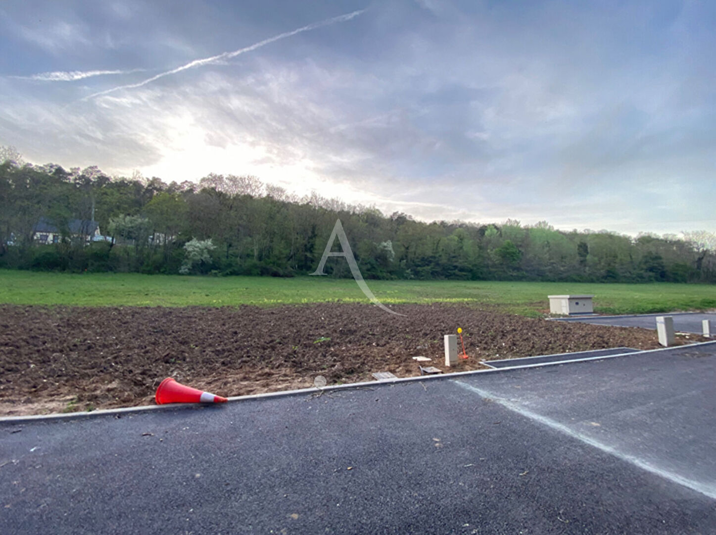 Photo Terrain à bâtir sur Ormoy la rivière image 3/4