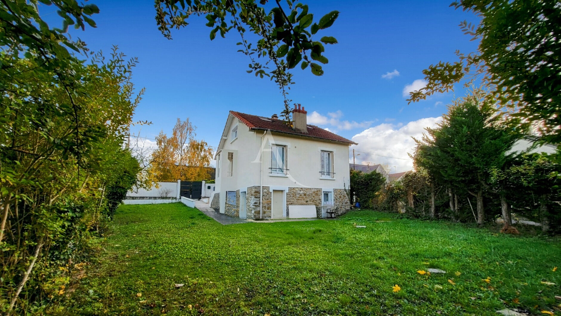 Agence immobilière de 
 L'Adresse  MASSY OPERA - L'ADRESSE ARPAJON 
