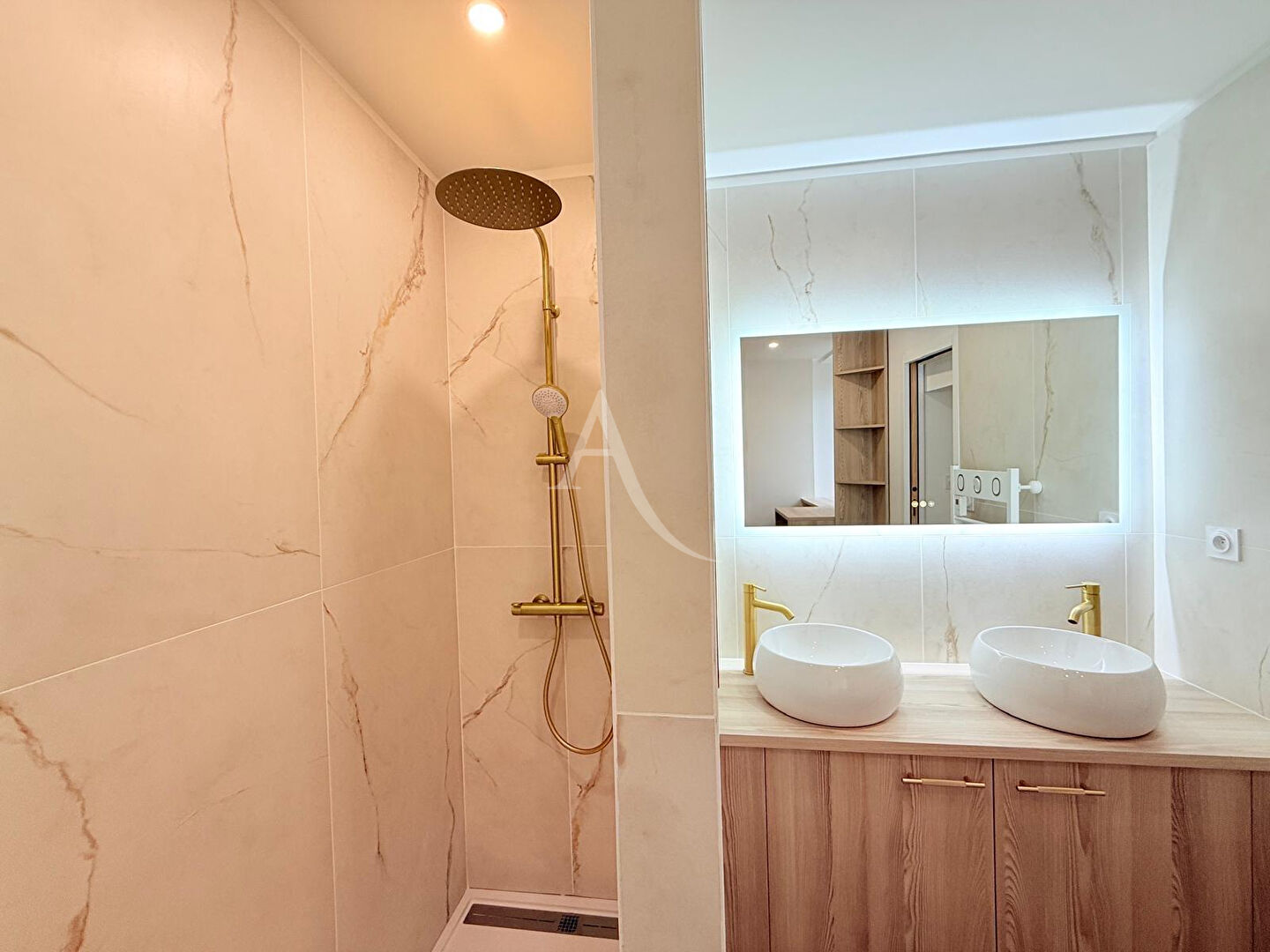 Agence immobilière de L'Adresse  MASSY OPERA - AGENCE DE LA MAIRIE