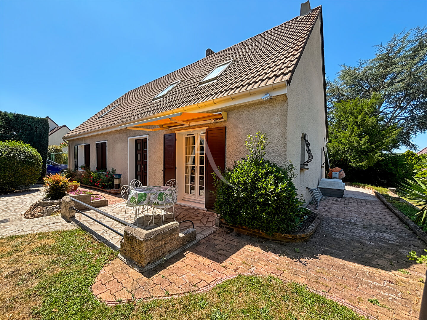 Agence immobilière de 
 L'Adresse  MASSY OPERA - L'ADRESSE ARPAJON 
