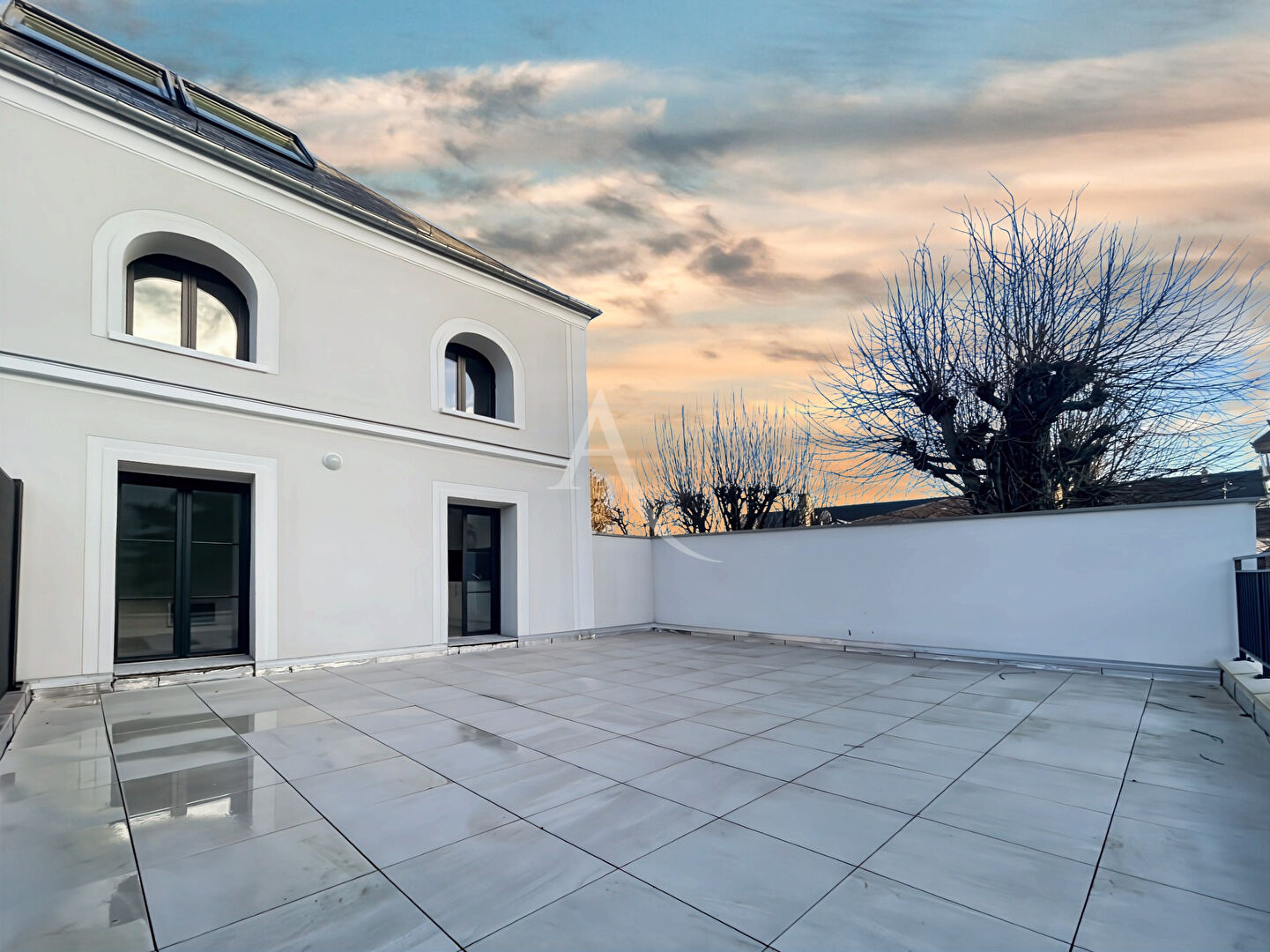 Photo APPARTEMENT AVEC TERRASSE DE 60M² DANS LE CENTRE-VILLE HISTORIQUE image 1/6