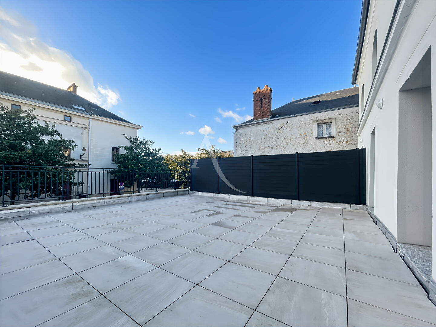 Photo APPARTEMENT AVEC TERRASSE DE 60M² DANS LE CENTRE-VILLE HISTORIQUE image 5/6