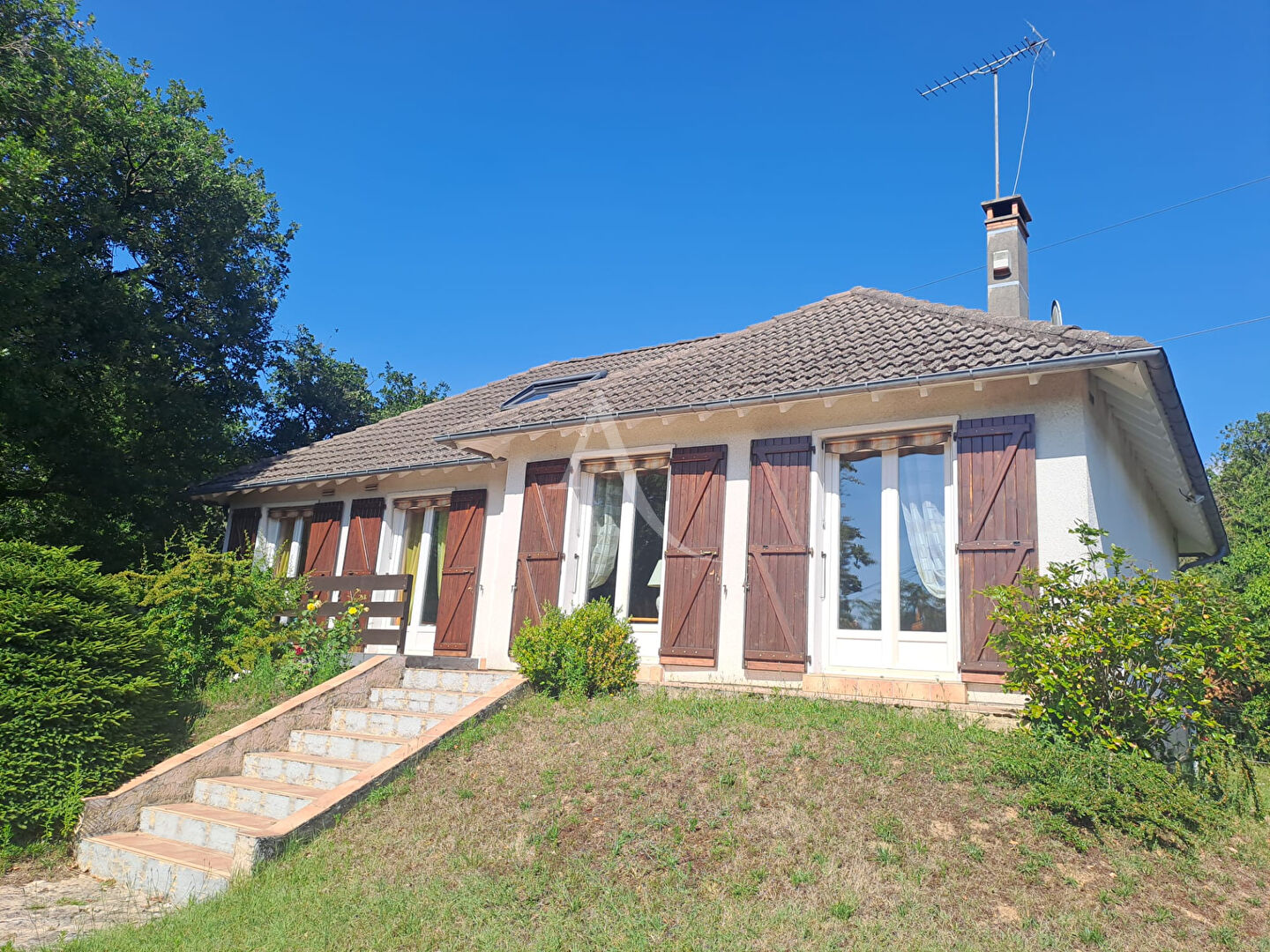 Agence immobilière de L'Adresse  MASSY OPERA - AGENCE DE LA MAIRIE