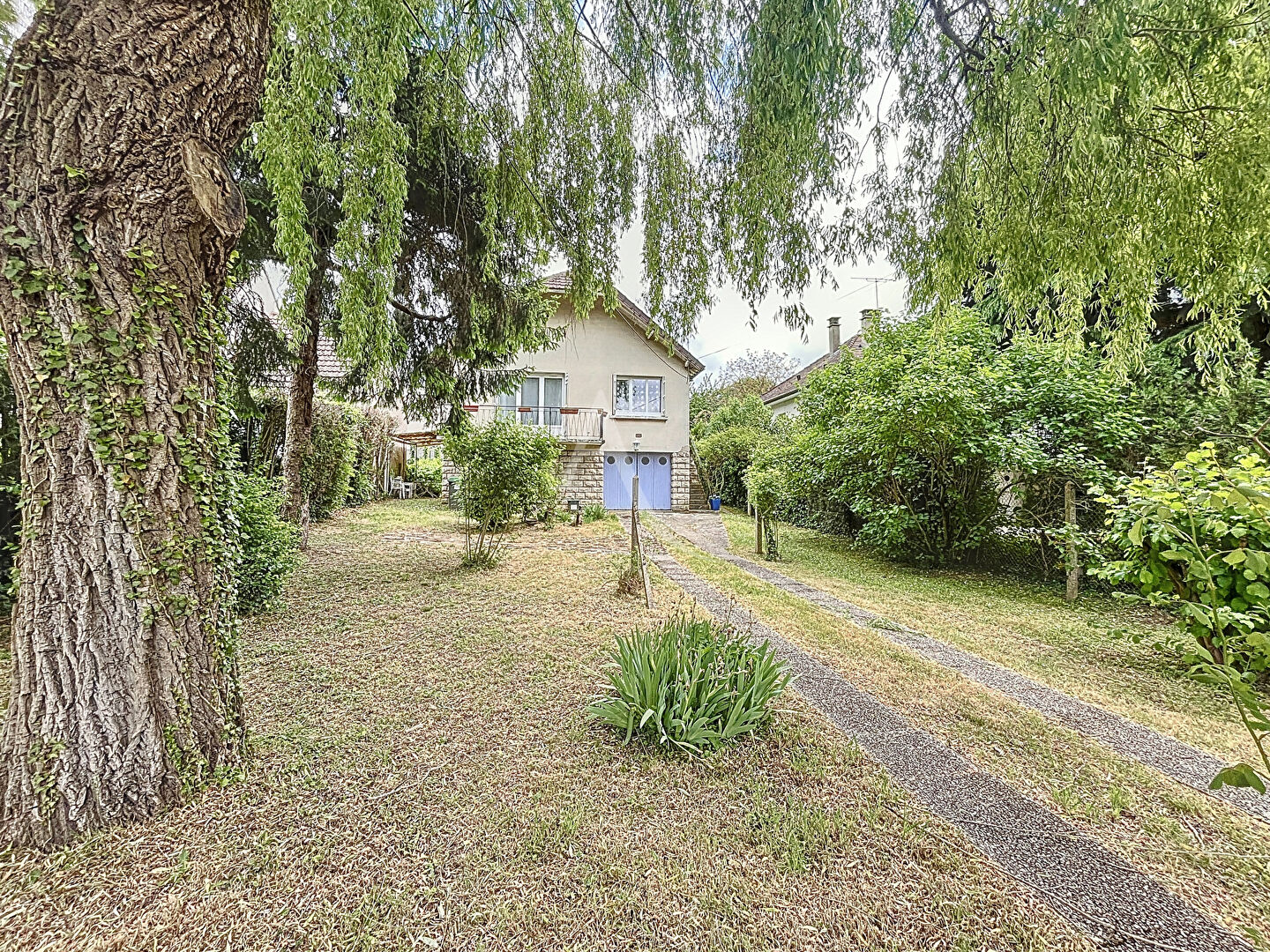 Agence immobilière de 
 L'Adresse  MASSY OPERA - L'ADRESSE ARPAJON 
