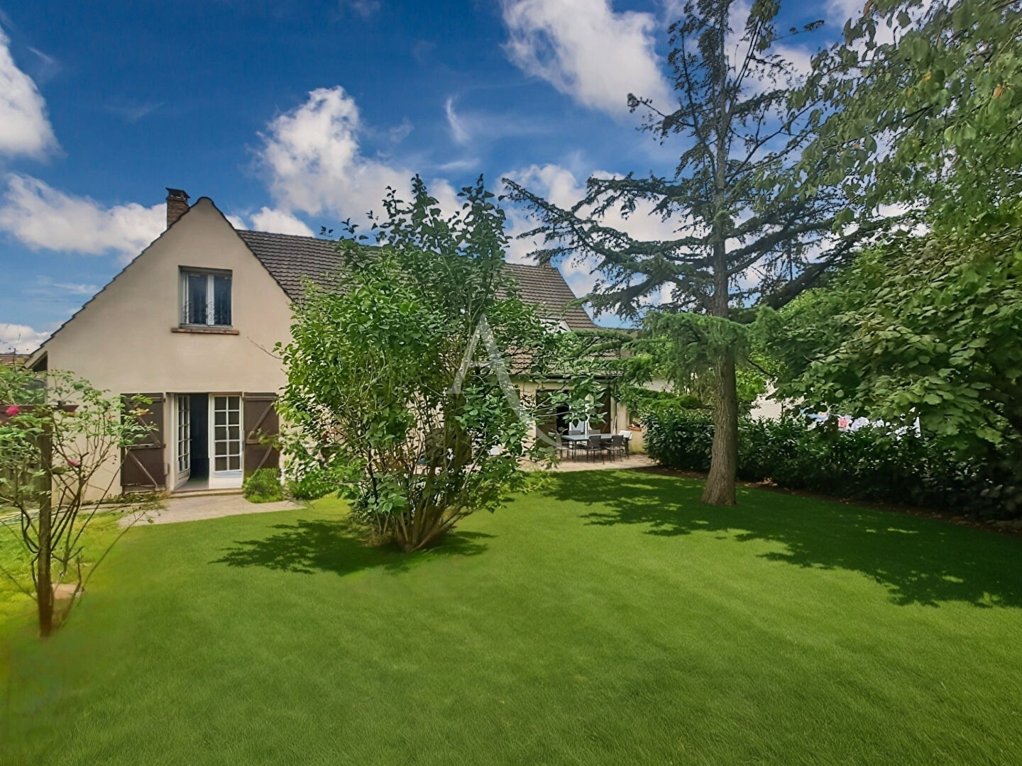 Agence immobilière de 
 L'Adresse  MASSY OPERA - L'ADRESSE ARPAJON 
