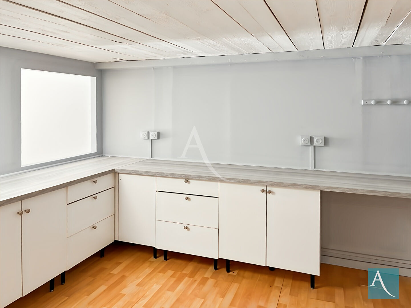 Photo IMMEUBLE DE RAPPORT  QUARTIER SAINT-MARTIN  ÉTAMPES image 6/6