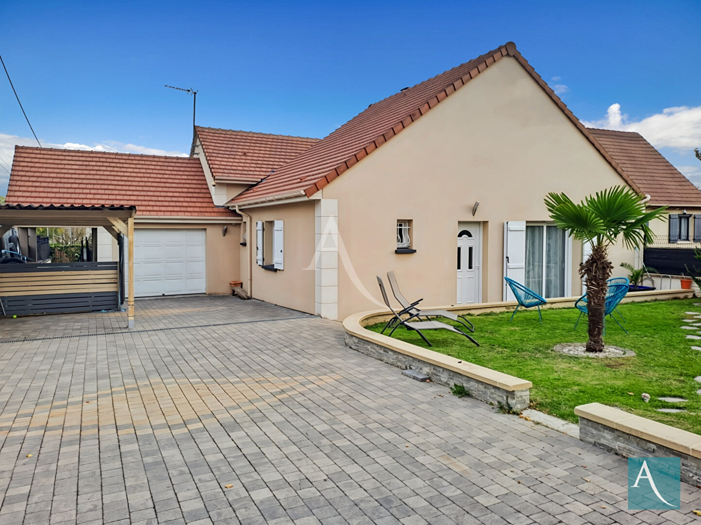 Photo Maison Plain-Pied à Saint Germain Les Arpajon 5 pièces, 3 chambres image 1/6