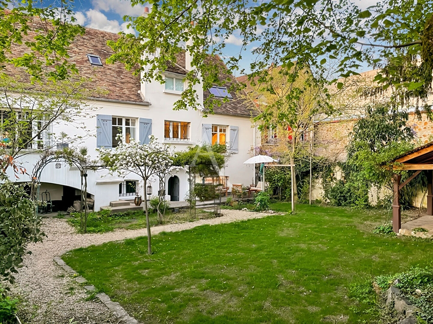 Demeure de Prestige en Hyper Centre d'Arpajon