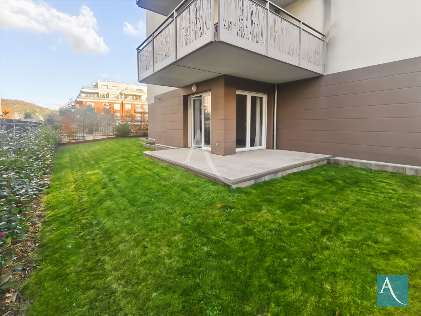 Appartement de 2019 au RDC à Vernon 3 pièces 58.5 m2 avec 2 chambres et parkings + jardin de 138 m²