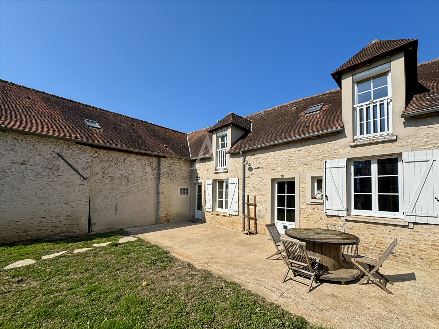 Agence immobilière de L'Adresse  MASSY OPERA - AGENCE DE LA MAIRIE