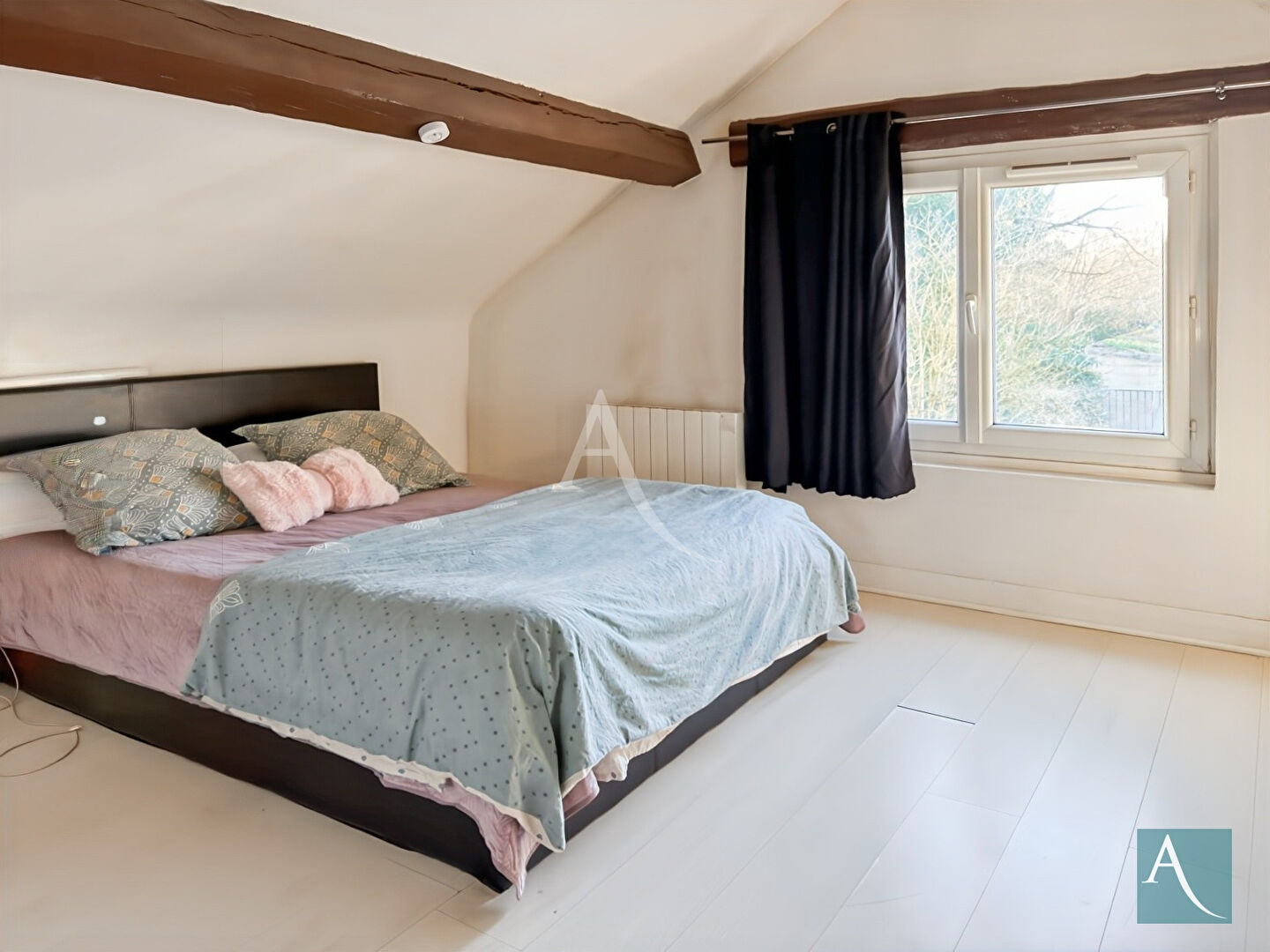 Agence immobilière de 
 L'Adresse  MASSY OPERA - L'ADRESSE ARPAJON 
