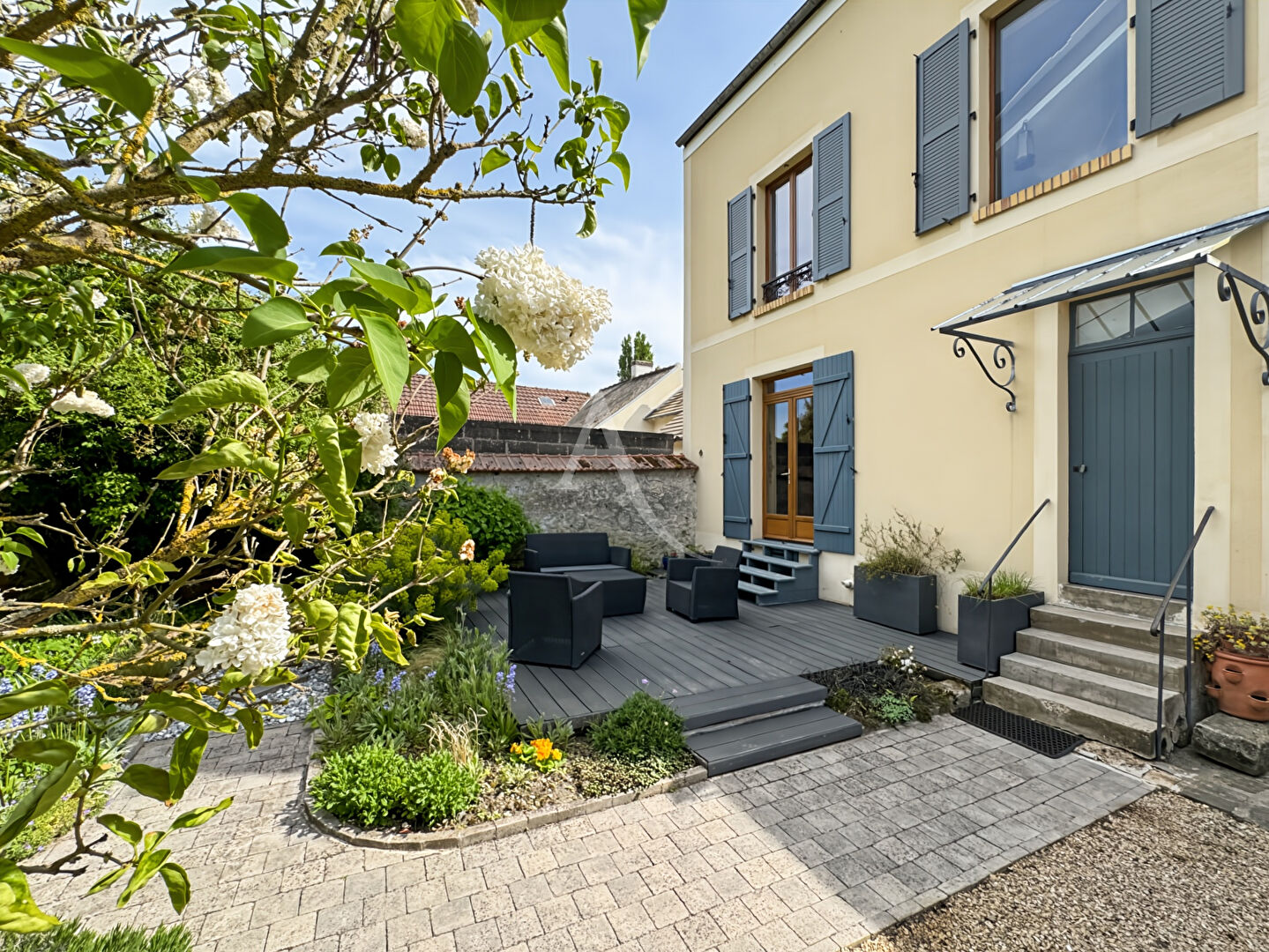 Agence immobilière de L'Adresse  MASSY OPERA - AGENCE DE LA MAIRIE