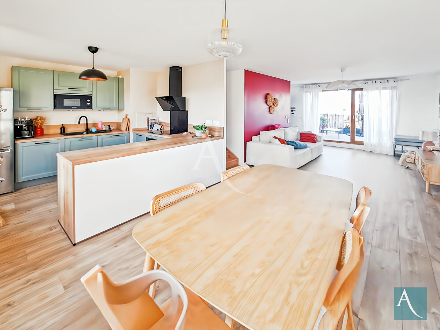 Agence immobilière de 
 L'Adresse  MASSY OPERA - L'ADRESSE ARPAJON 
