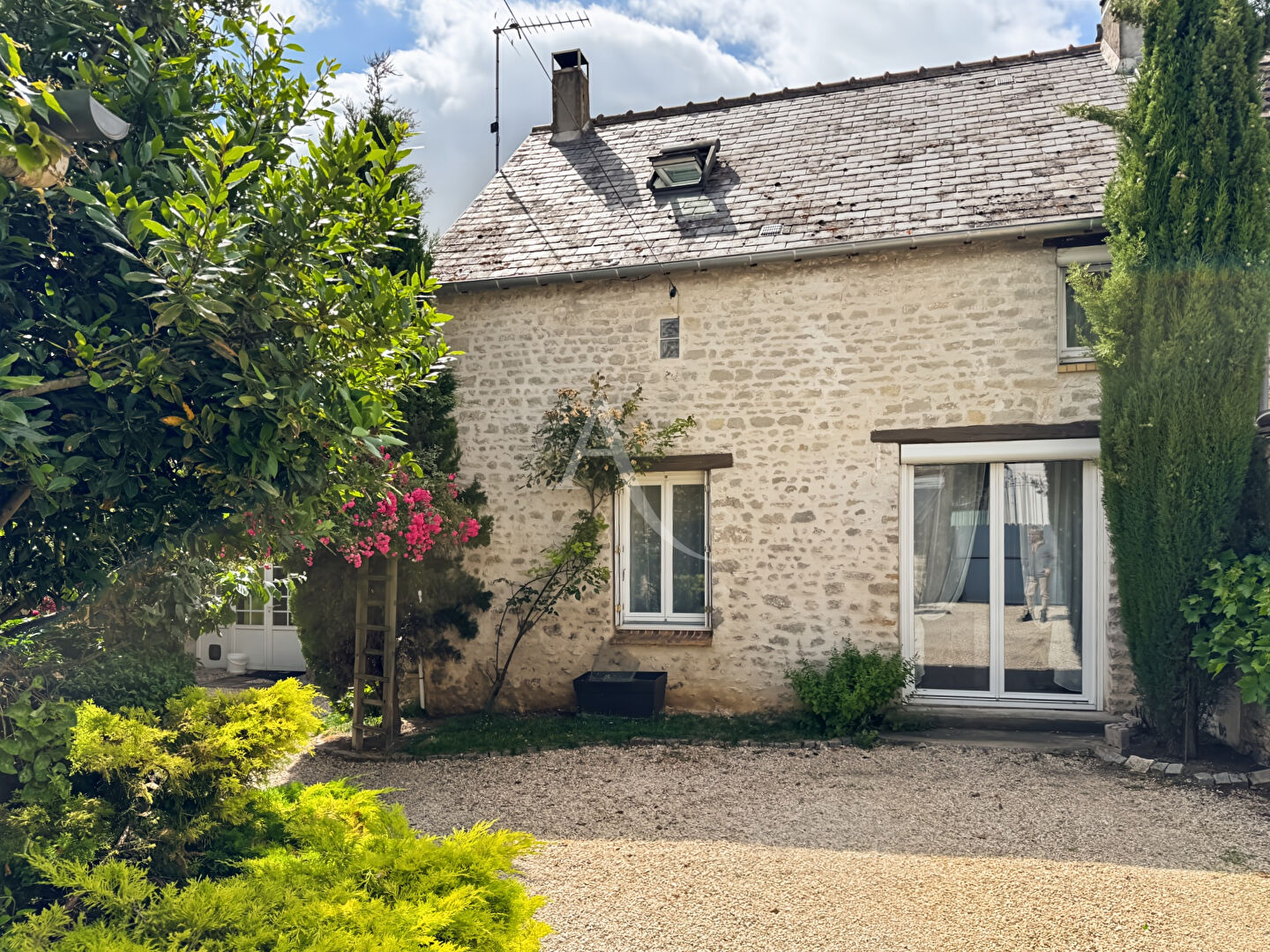 Agence immobilière de L'Adresse  MASSY OPERA - AGENCE DE LA MAIRIE